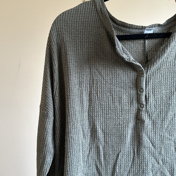 Old Navy olive green long sleeve sweater L - Picture 5 of 5